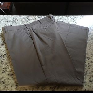 NWT Croft & Barrow Men’s Khakis